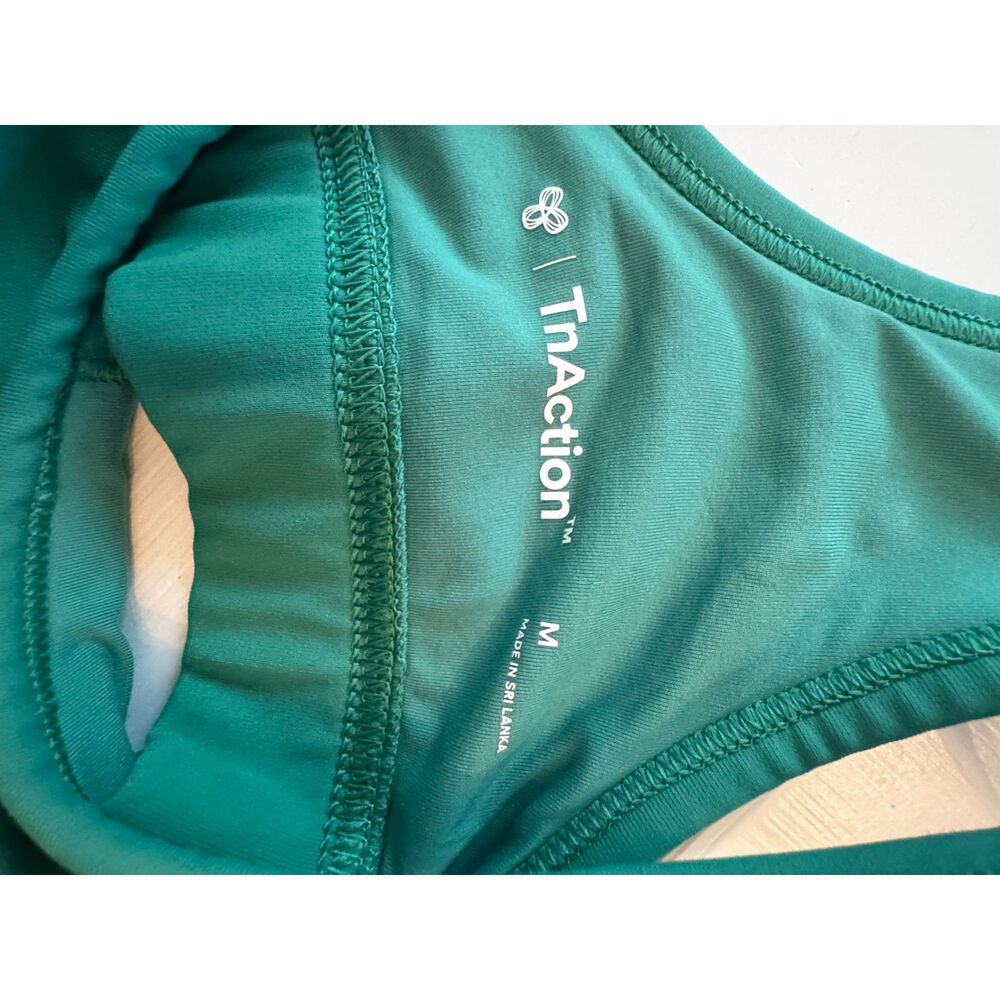 Aritzia TNA Action Green Sports Bra Size M Racerback Athletic Crop - Picture 8 of 8